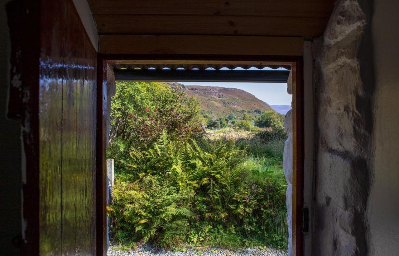 Villa Half Of 12 Camustianavaig à Camastianavaig Extérieur photo