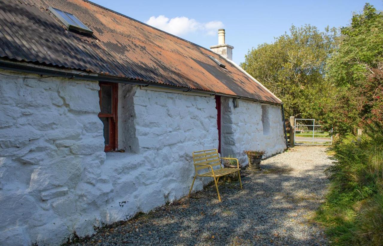 Villa Half Of 12 Camustianavaig à Camastianavaig Extérieur photo